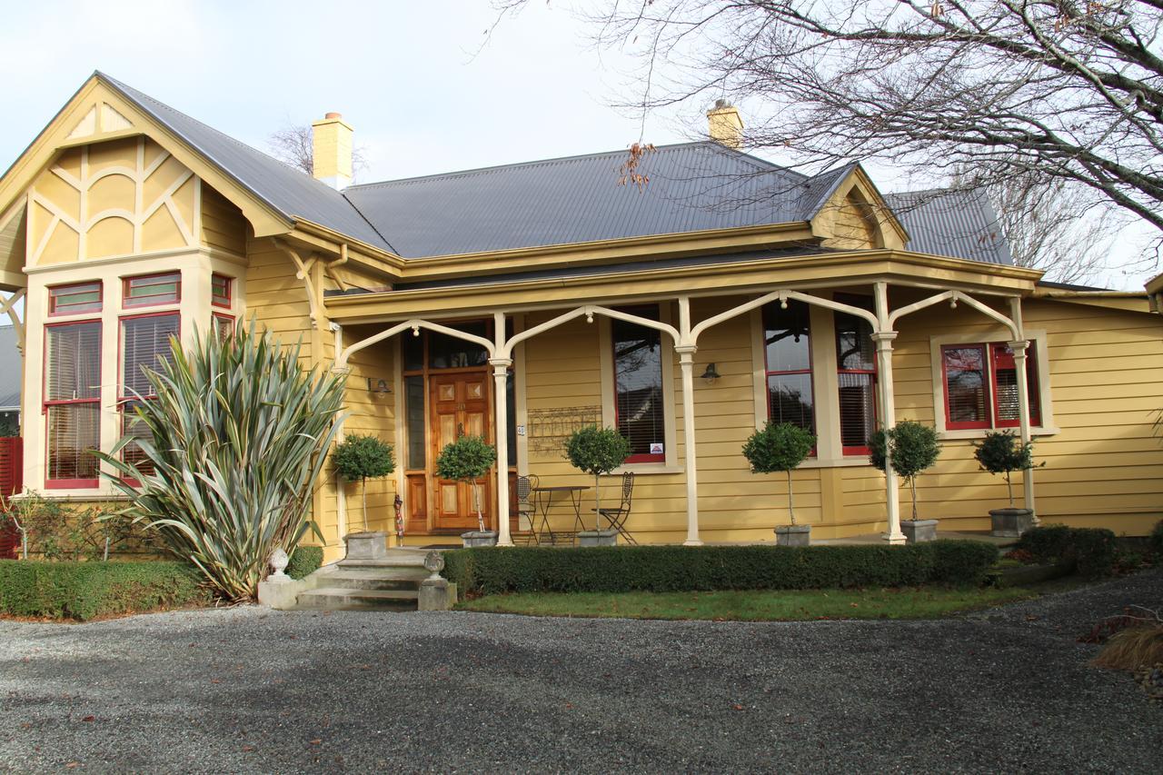 Villa Rouge B&B Invercargill Exterior photo